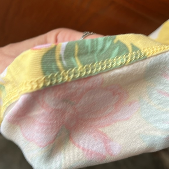 Almost FAMOUS SPAGHETTI ADJUSTABLE STRAPS FLORAL BODY CON DRESS - Picture 10 of 10